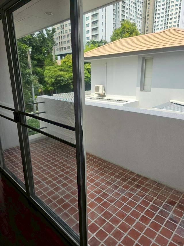 ขาย โนเบิลทารา งามวงศ์วาน 96 ตารางวา 3 ห้องนอน 4ห้องน้ำ ถือกระเป๋าเข้าอยู่ได้เลย เจ้าของขายเอง สนใจติดต่อ 086-8303315 4