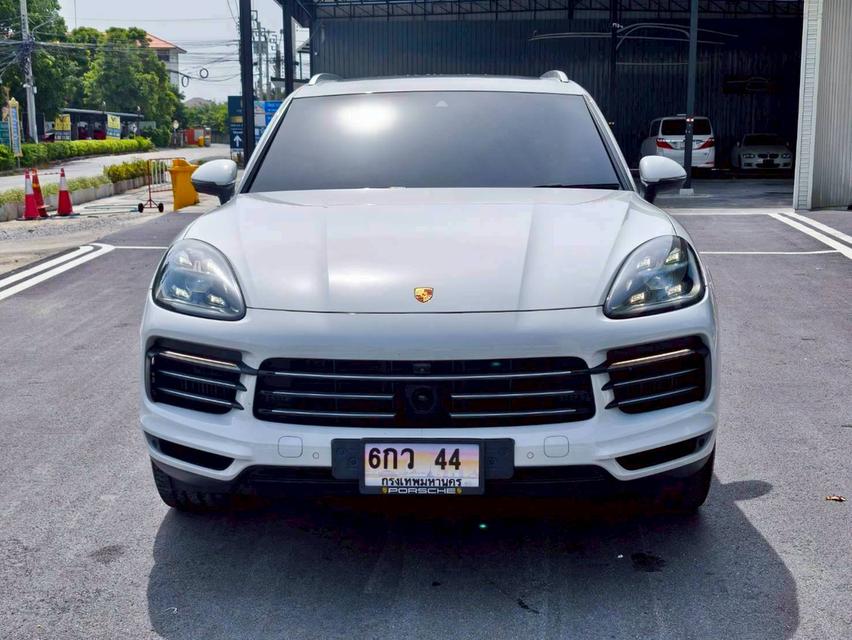 รหัสรถ  KPV53 2025 PORSCHE CAYENNE 3.0 HYBRID COUPE สีใหม่ Moonlight Blue  19