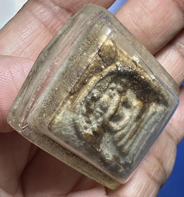 พระสมเด็จพิมพ์ปรกโพธิ์ เก่า เลี่ยมเดิม 5