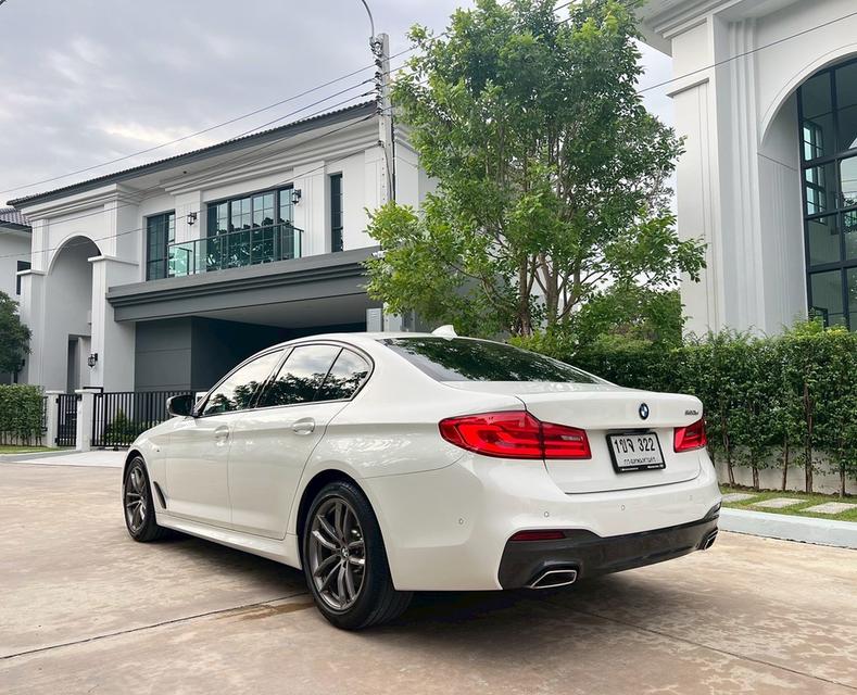 รหัสรถ AP322 BMW 520 d M-Sport ปี 2020
