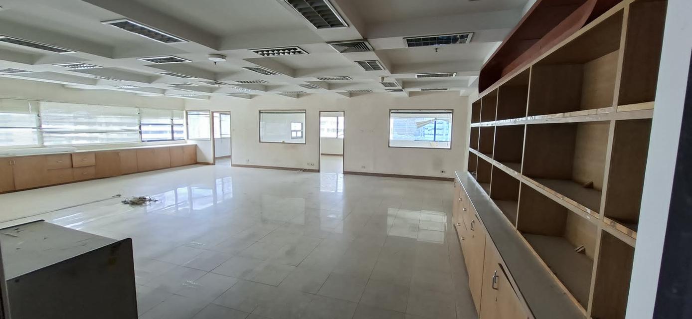 ขายออฟฟิศ CTI Tower: ทำเลทองใจกลางอโศก 9