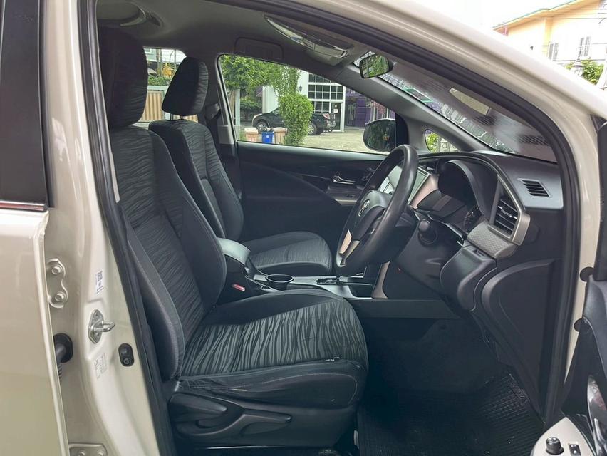 #7ที่นั่ง #เบาะ3แถว #Toyota Innova Crysta 2.8 6AT ปี 2021 9