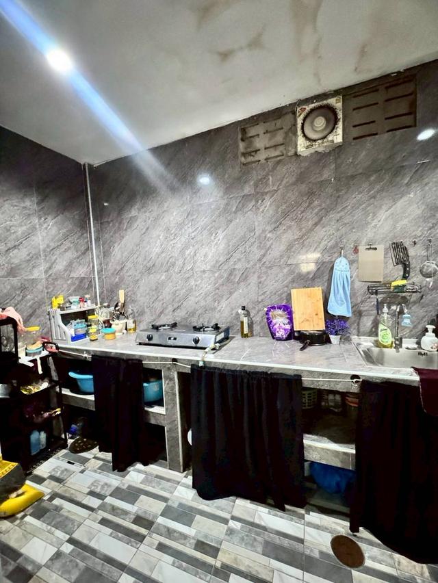 ขายทาวน์โฮม 3 ชั้น หมู่บ้านวิลเลจ ซิตี้ ซ.พัฒนาการ 38 พร้อมผู้เช่า (N.1824) 8