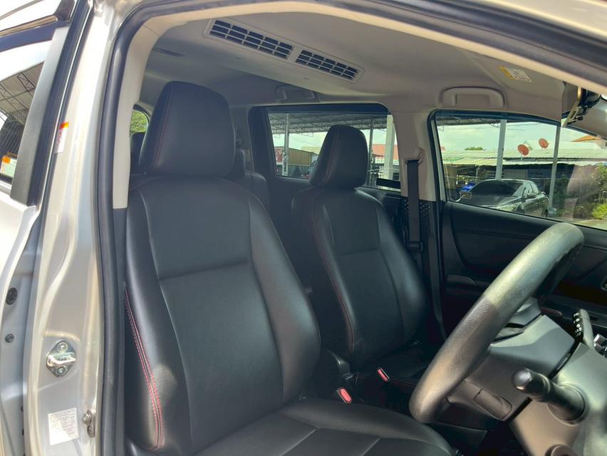 รถเข้าใหม่! TOYOTA SIENTA 1.5 G Wagon ปี 2017 11
