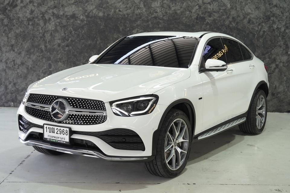 รหัสรถ JRS2968 Mercedes-Benz GLC 300e 4MATIC ปี 2021