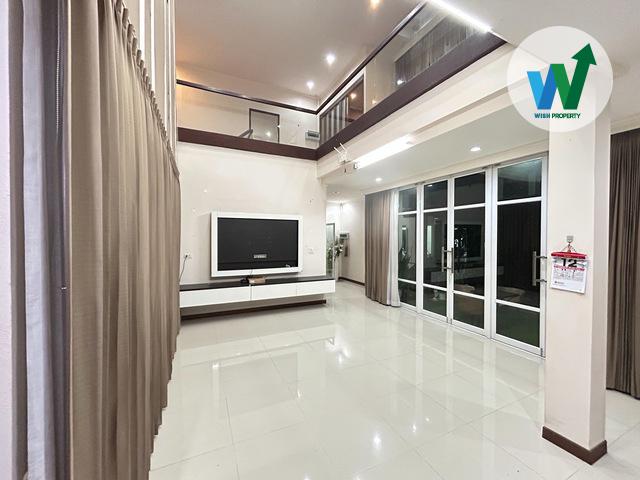 ขายบ้านขนาดครอบครัวใหญ่ 2 ชั้นพร้อมเข้าอยู่ได้เลยมีของแถมมีแอร์ เฟอร์เจอร์ จัดสวน ถังน้ำ ปั้มน้ำ เครื่องทำน้ำอุ่น 2