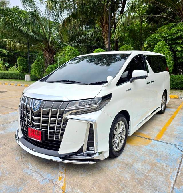 Toyota ALPHARD SRC E-Four สีขาว ปี 2019 ไมล์ 60,000 กม. 