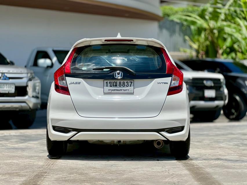 ปี 2020 HONDA JAZZ, 1.5 i-VTEC S โฉม ปี14-ปัจจุบันสีขาว เกียร์ออโต้ เครื่องเบนซิน มือเดียวป้ายแดง 5