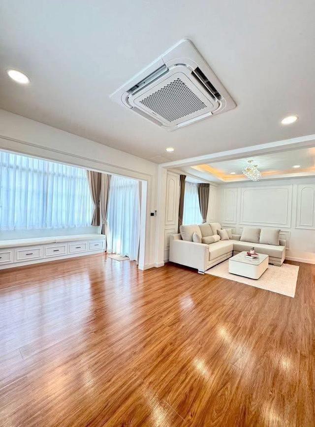 For sale pool villa Pattaya Park hill 2 only 12.9 million 6