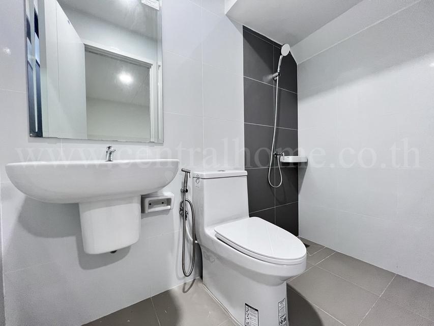 ทาวน์เฮ้าส์ เดอะคอนเนค 55 กรุงเทพ - ปทุมธานี 2 บ้านสวย พร้อมอยู่ 6