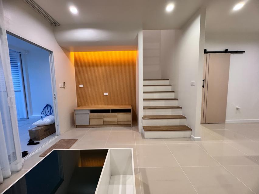 ให้เช่าทาวเฮ้าส์ 2 ชั้น วิลเลจ ไลฟ์ พัฒนาการ 38 (Villette Lite Pattanakarn) ใกล้ APL รามคำแหง (N.1886)