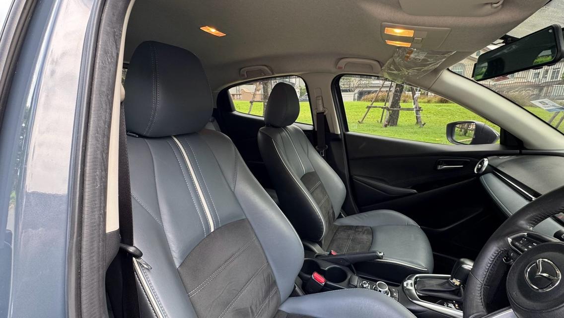 (แจ้งรหัสรถ TPV9510) 🎊  Mazda 2 1.3 S sports Leather  ปี 2020  🎊 รูปที่ 7