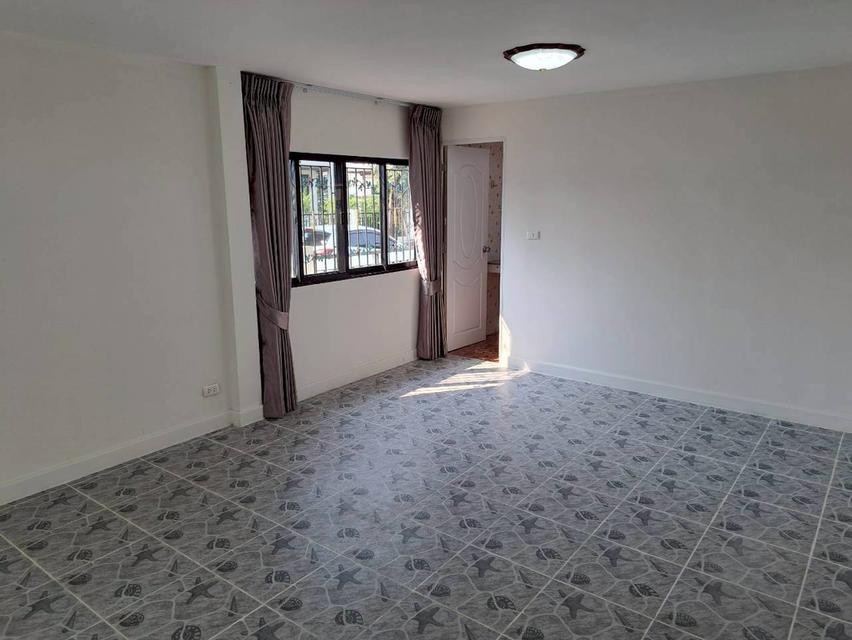 ขาย/ให้เช่า บ้านเดี่ยวหลังมุม รีโนเวทใหม่ รูปที่ 17