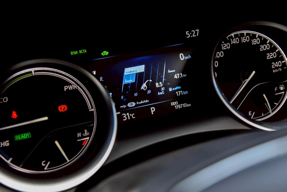รหัสรถ CBL5887 TOYOTA CAMRY 2.5 HV Premium AT 2019 15