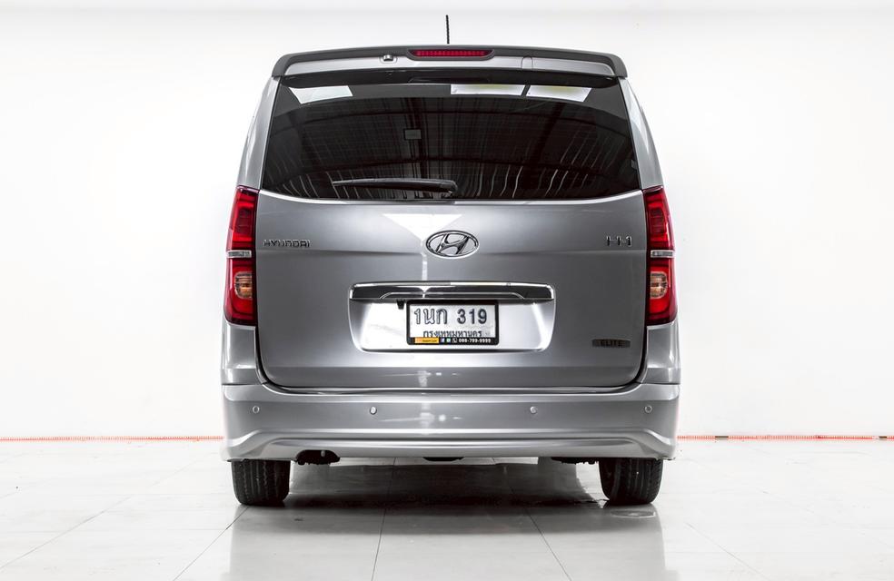 รหัสรถ 3B146 hyundai h1 elite 2020 11