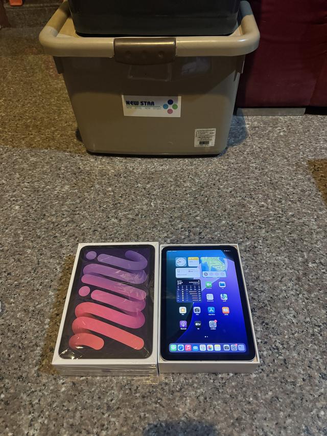 ขายๆๆๆถูกๆๆiPadMini6สีใหม่Purple64กิ๊กมีล่องอีมี่ตรง Wifi Celluer ใส่ซิมได้ ใช้งานดีทุกๆฟังชั่นสูนTrueรีสโตได้หมดไม่ติดไอคราว Model TH/A ( จอไม่เหลือง