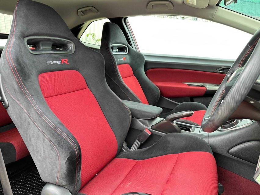 Honda Civic Type-R FN2 2010 8