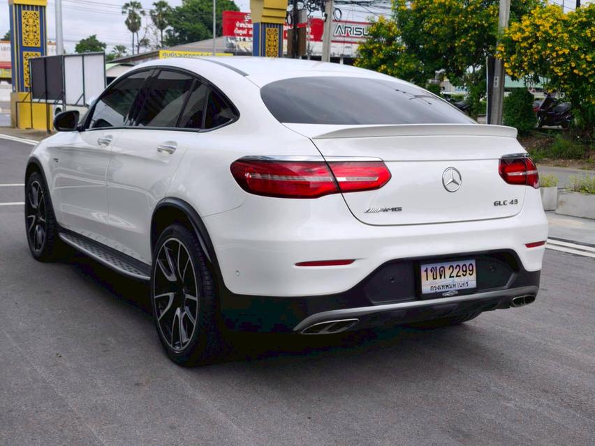 รหัสรถ CBL2299 2022 BENZ GLC 43 COUPE 4MATIC สีขาว 16