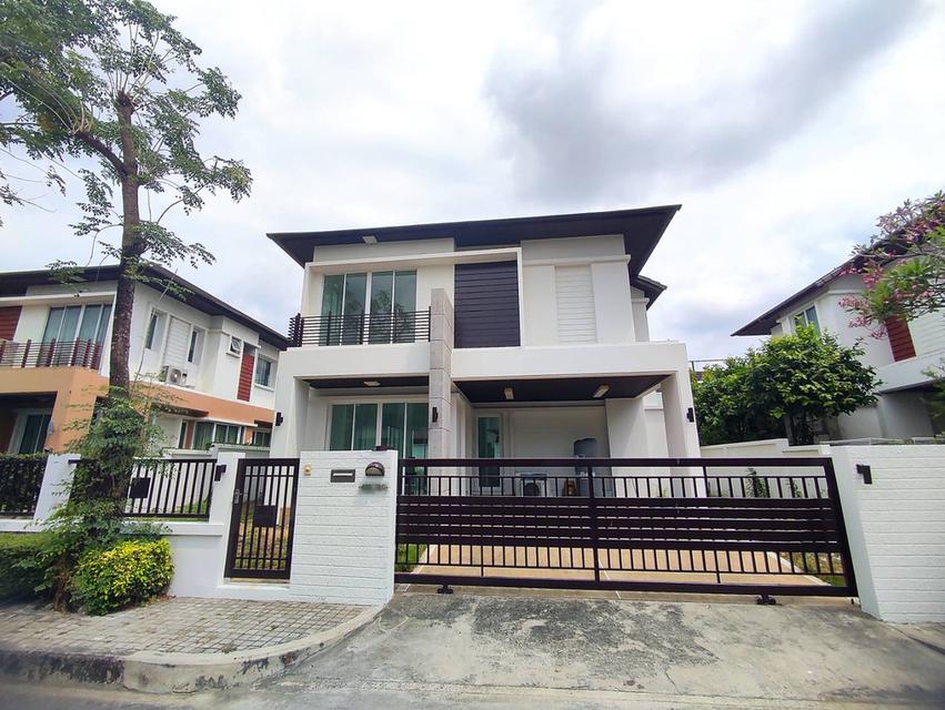 ขาย / ให้เช่า บ้านเดี่ยวสุดสวย ในโครงการบลูลากูน 1 บางนาตราด กม.8 14