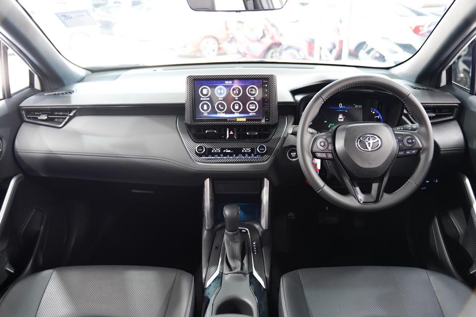 TOYOTA COROLLA CROSS 1.8 HYBRID GR SPORT ปี 2022 จด 2023 สีขาว 4