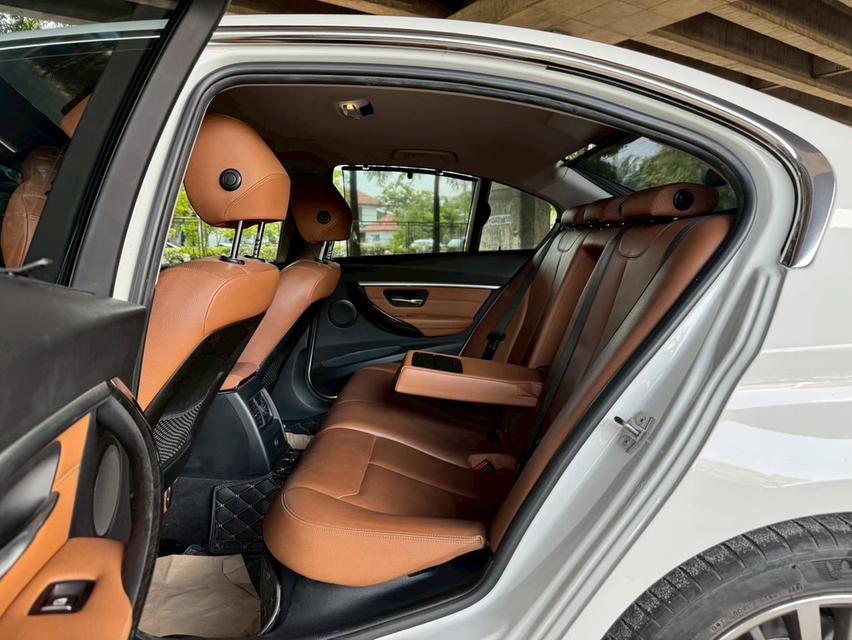 ✅ 2018 BMW 330e Luxury AT รูปที่ 17