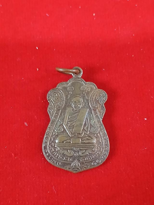 พระเครื่องเกจิยอดนิยม