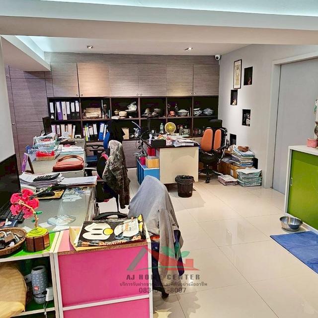 ขายอาคารพาณิชย์4.5ชั้น 2คูหา 32.3ตรว. ติดนนกัลปพฤกษ์ ใกล้BTSวุฒากาศ 3
