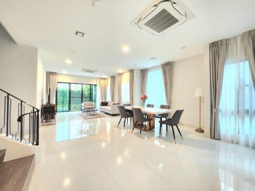 ให้เช่าบ้านดี่ยวสุดหรู 2 ชั้น หลังมุม โครงการนันทวัน พระราม 9 - กรุงเทพกรีฑา Fully furnished ใกล้โรงเรียนนานาชาติ Bright 2