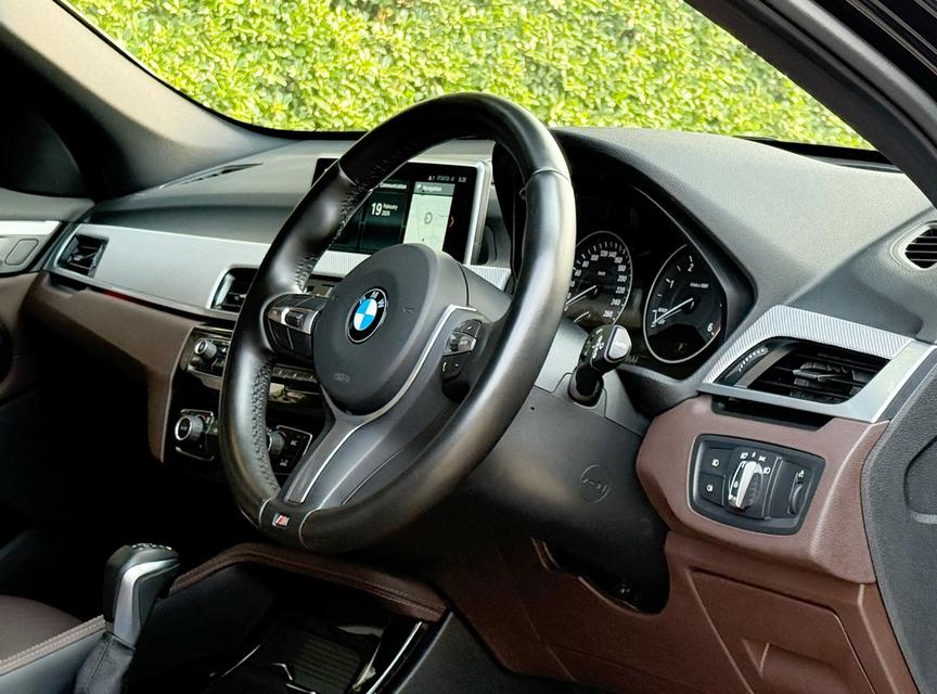 2018 BMW X1 18D MSPORT  รถมือเดียวออกป้ายแดง รถวิ่งน้อย เข้าศูนย์ทุกระยะ รถไม่เคยมีอุบัติเหตุครับ รูปที่ 10
