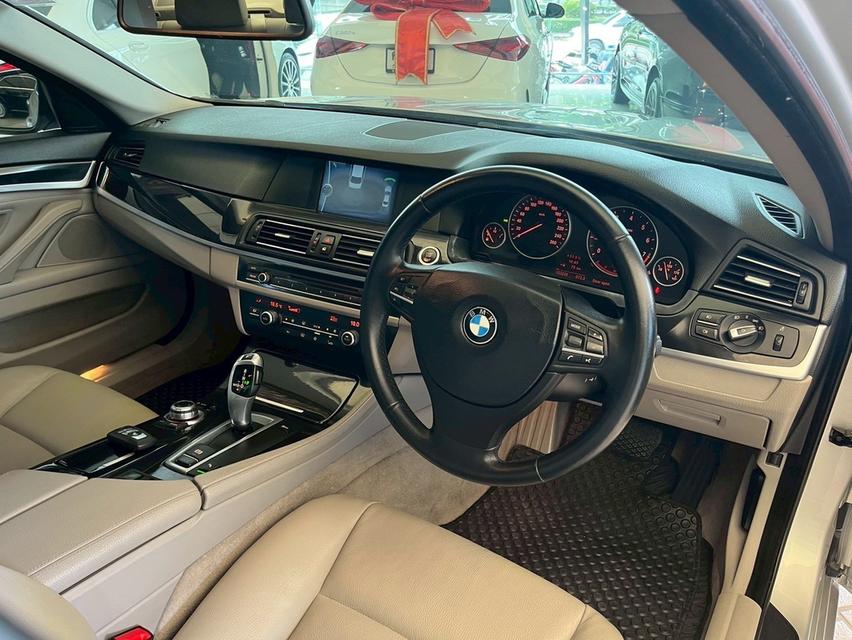 รหัสรถ WMT725 BMW 523i ปี 2014  9