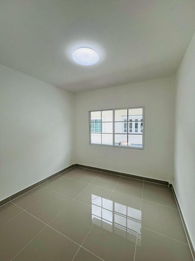 หมู่บ้านวรางกูล คลอง 3 ลำลูกกา 13
