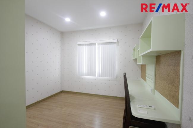 บ้านเดี่ยวภัสสรเพรสทีจเพชรเกษม ปิ่นเกล้า สาย4 บ้านใหม่ไม่เคยอยู่ ตกแต่งพร้อมเฟอร์ แอร์ สวนกว้าง 61.9วา ขายขาดทุน ต่อรองได้ 16