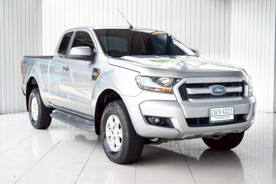 FORD RANGER 2.2 XLS ปี 2017 สีเทา โฉม HI-RIDER OPEN CAB