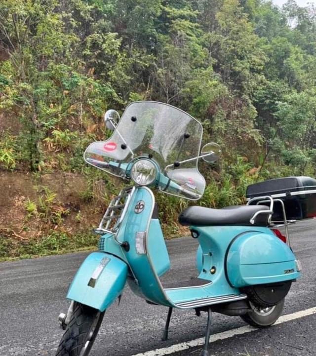 Vespa PX 125 รุ่นฉลองครบรอบ 40 ปี