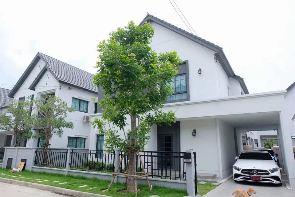 ขายบ้านเดี่ยว เซนโทร บางนา ใกล้เมกาบางนา BRE25109 1