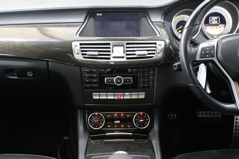 รหัสรถ JRS3133 Benz CLS 250 ดีเซล ปี 13 AMG Package โรงงาน สีขาว รูปที่ 9