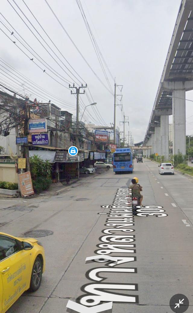 ขายทาวน์เฮ้าส์ ติดรถไฟฟ้า 5