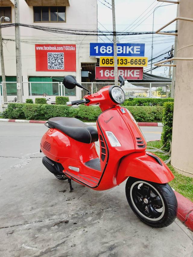 Vespa GTS Super 4V i-Get ปี2022 สภาพเกรดA 1670 km เอกสารครบพร้อมโอน