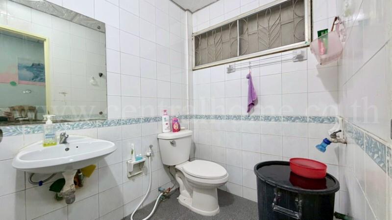 ทาวน์เฮ้าส์ นันทนา การ์เด้นท์ 2 ท่าอิฐ 9