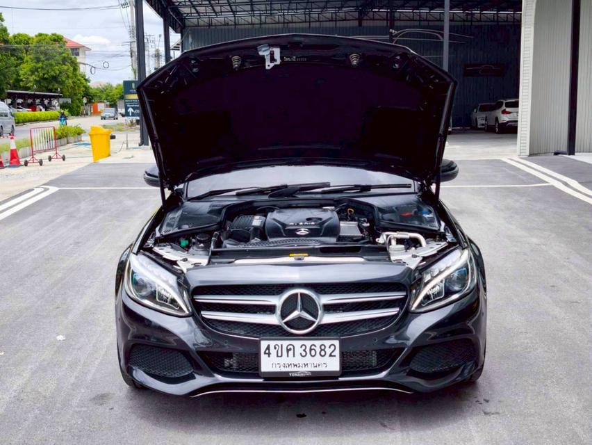 รหัสรถ KPV3682 📌2018 BENZ C350e AVANTGARDE