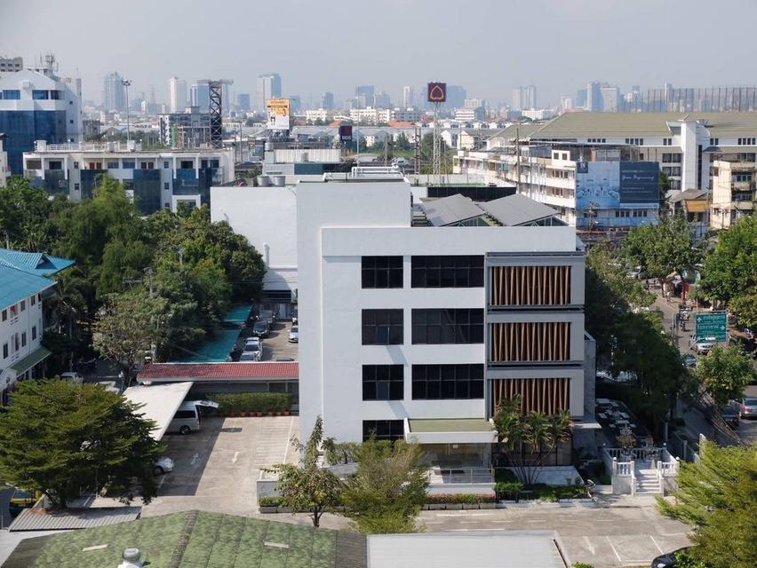 ให้เช่าตึกออฟฟิศรามคำแหง39 Town in Town ขนาด 1,660 sq.m.ที่จอดรถเยอะ ใกล้รถไฟฟ้า 2