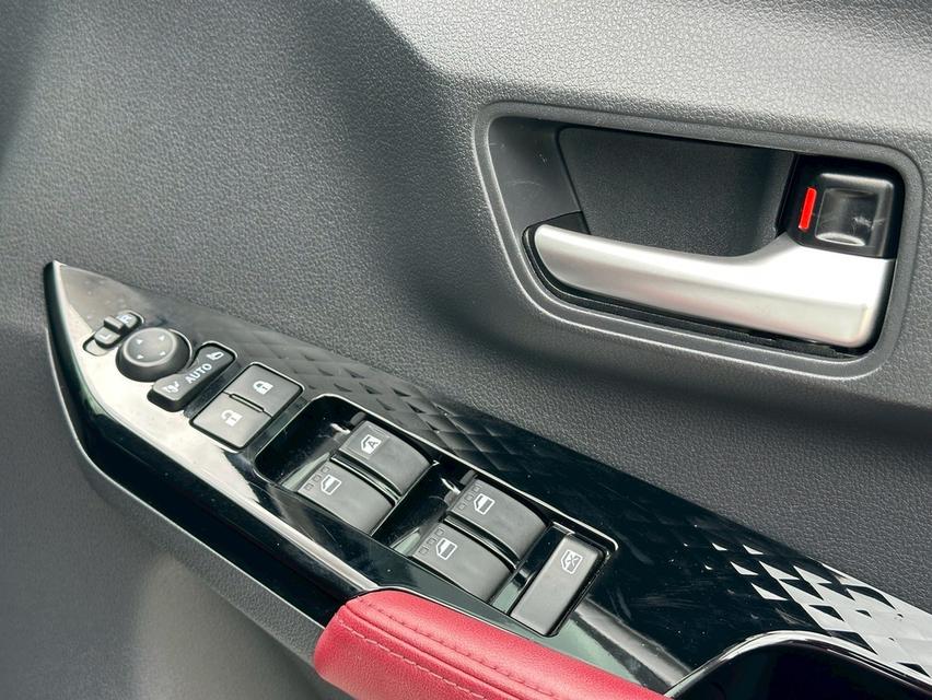 TOYOTA ATIV Sedan Premium Luxury 2022  9