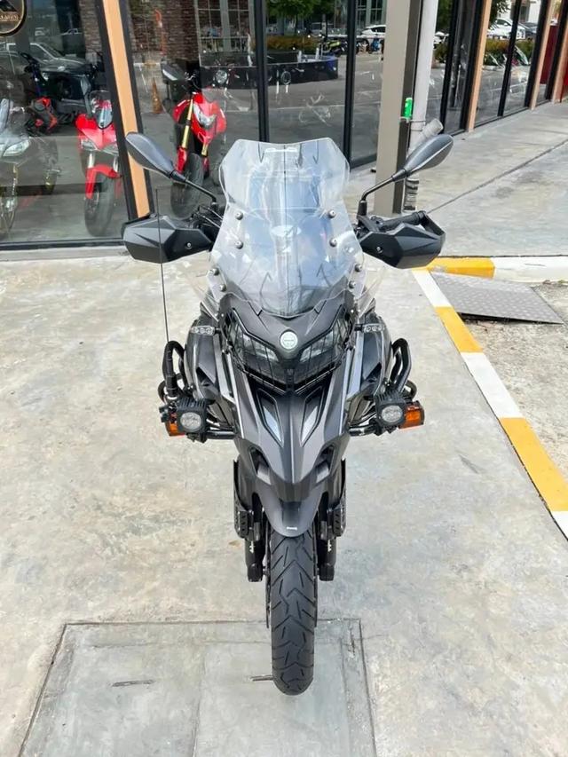 ส่งต่อรถมอเตอร์ไซค์สวยๆ Benelli TRK 502