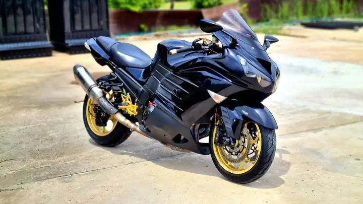 ส่งต่อเครื่องสวยราคาดี Kawasaki Ninja ZX-14R 2