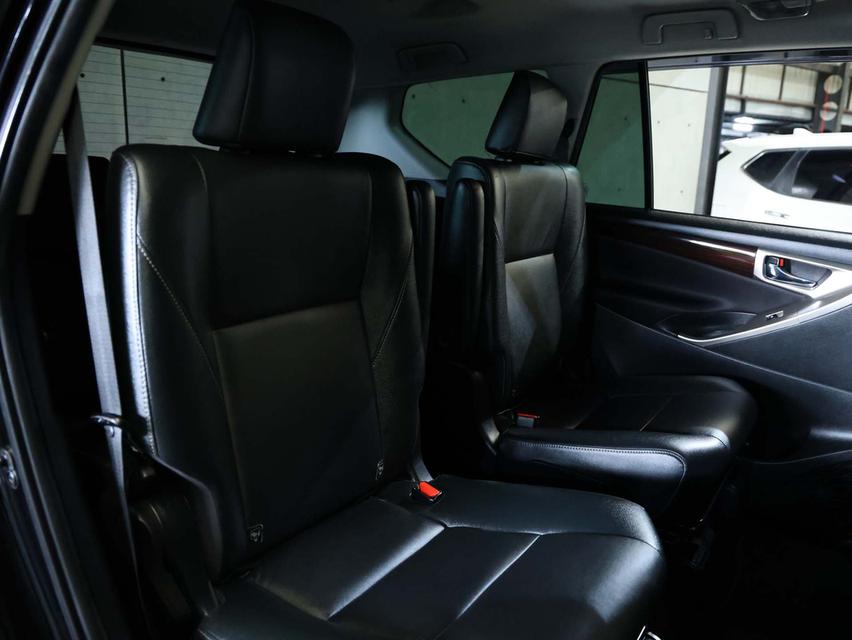 2022 Toyota INNOVA 2.8 (ปี 16-22) Crysta Premium Wagon AT B9137 รูปที่ 16