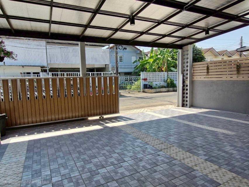 บ้านเดี่ยว2ชั้น 50ตร.วา ทำเลติดรถไฟฟ้าสีชมพู1.5กม 7
