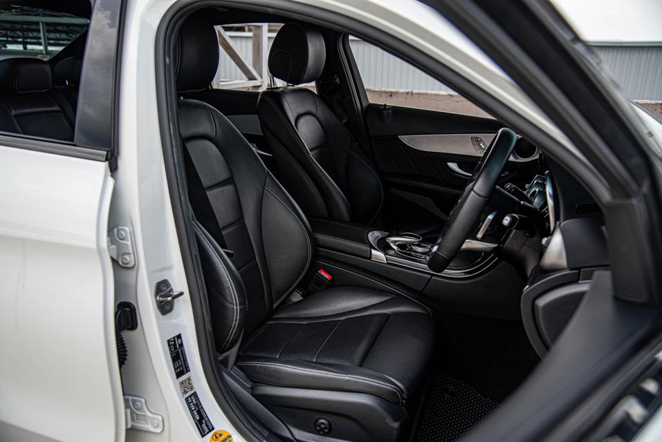Benz C300e AMG Dynamic W205 ปี 2022 รูปที่ 14