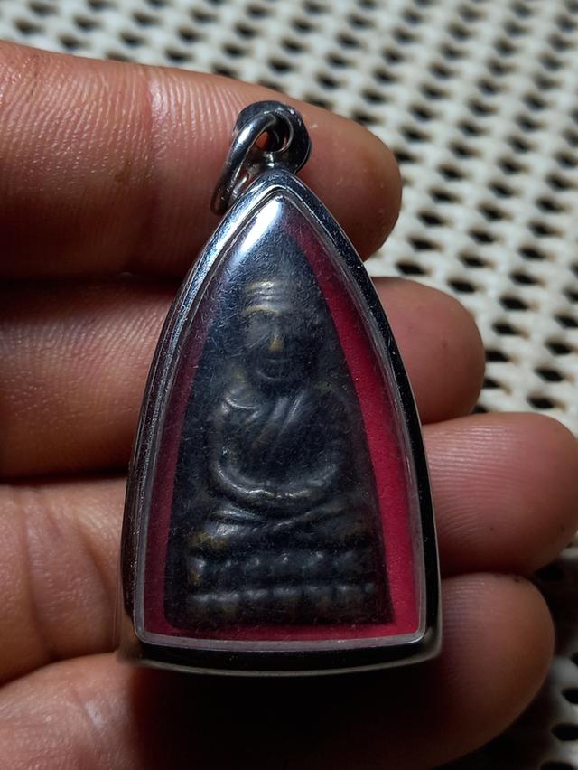 หลวงปู่ทวด วัดช้างไห้ พิมพ์เตารีดหลังหนังสือ ปี 2505