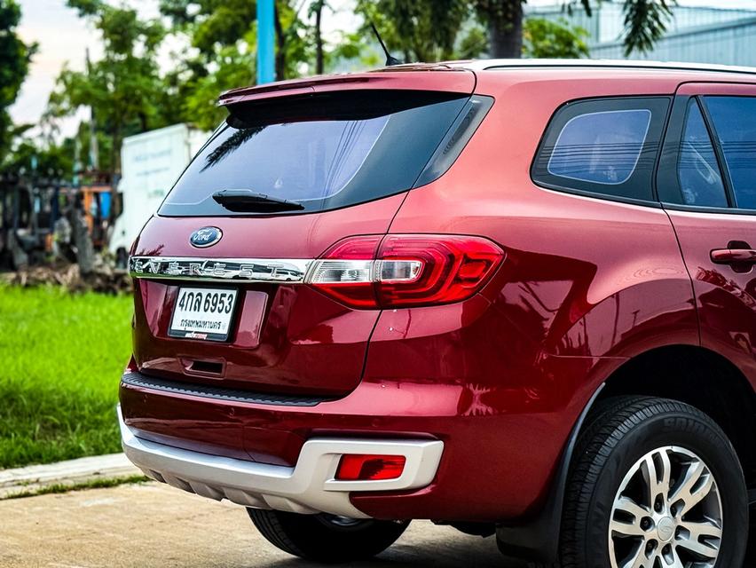 FORD EVEREST 2.2 TITANIUM 2WD 5