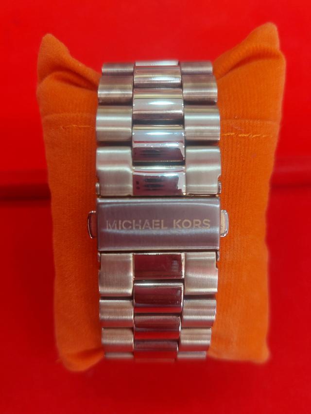 Michael Kors รุ่น Runway Chronograph รูปที่ 3